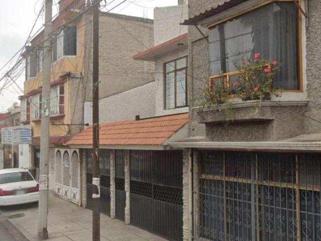 CASA EN VENTA EN SAN JUAN DE ARAGON, GAM