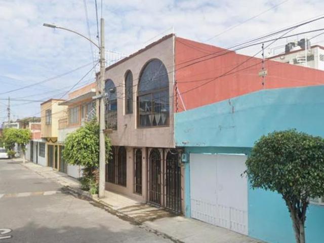 Casa en venta en San Juan de Aragón, Gustavo A. Madero, CDMX. CLM