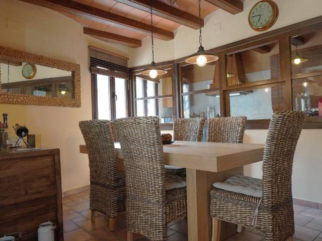 Casa en venta en San Juan de Plan. Casa con edficio y parcela urbana en San Juan de Plan. Casas San Juan de.