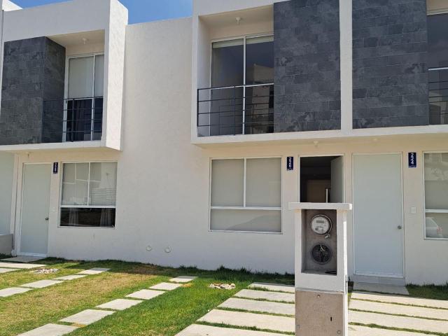 Casa en venta en San Lorenzo Almecatla, Cuautlancingo, Puebla