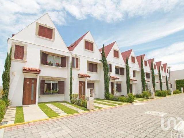 CASA EN VENTA EN SAN LORENZO ALMECATLA, CUAUTLANCINGO