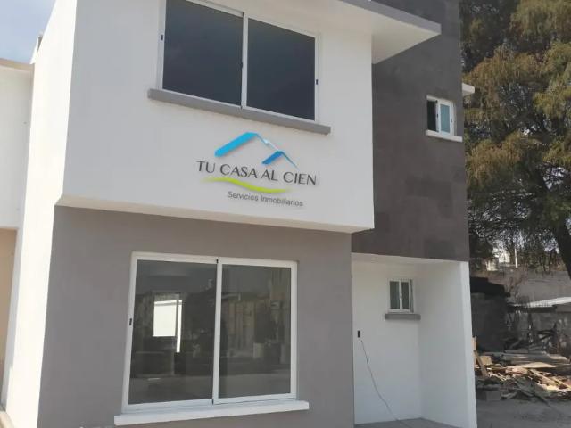 Casa en venta en San Luis Mextepec, Zinacantepec, México