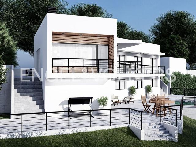 Casa en venta en San Martín de Valdeiglesias. Vivienda de obra nueva en Ciudad San Ramon. Casas San Martín de.