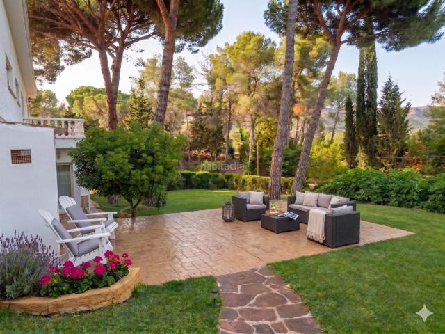 Casa en venta en San Martín de Valdeiglesias. Chalet independiente en venta, Ciudad San Martín, San Martín de Valdeiglesias, Madrid. Casas San Martín de.