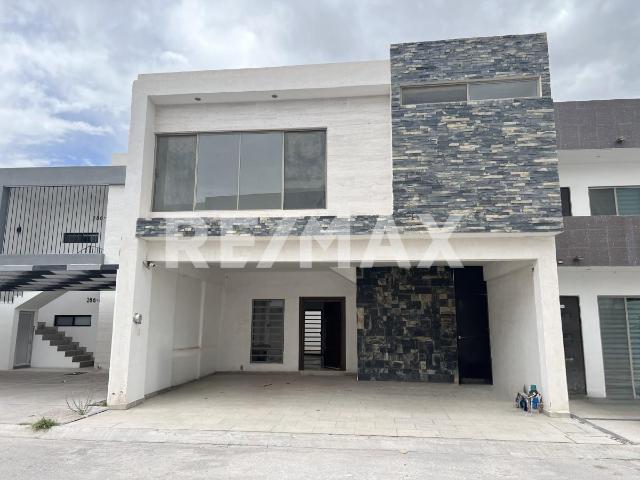CASA EN VENTA EN SAN MARINO