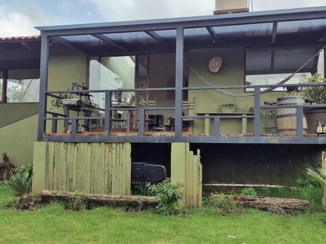 Casa en venta en San Mateo Acatitlán, Valle de Bravo, México