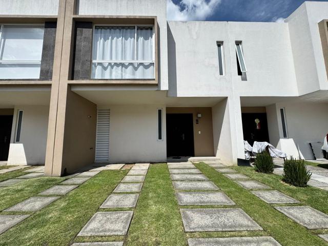Casa en venta en San Mateo Otzacatipan