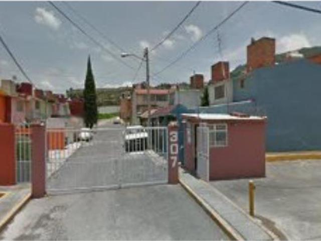 Casa en venta en San Mateo Oxtotitlan, Toluca, México