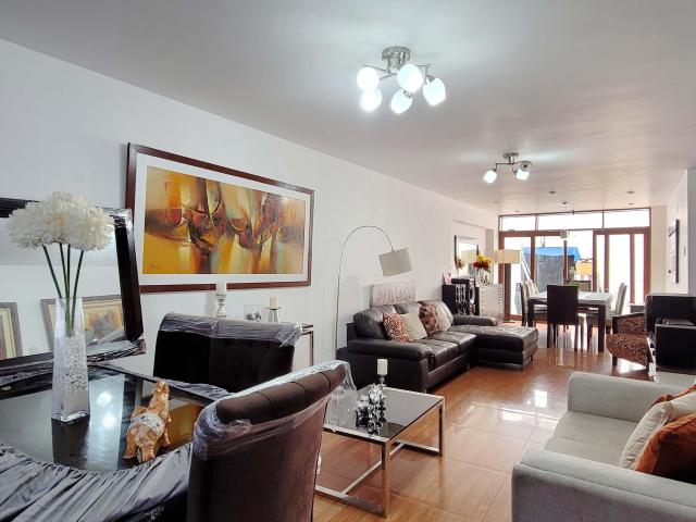 Casa en venta en San Miguel a S/1,325,000