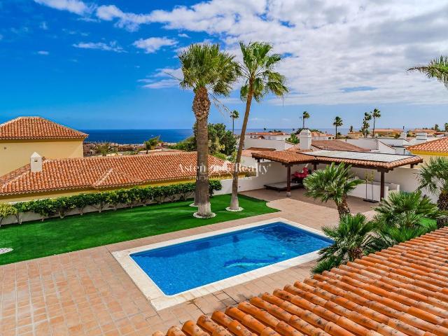 Casa en venta en San Miguel de Abona, Golf del Sur Amarilla Golf. Exclusiva Villa de Lujo en Golf del Sur. Casas San Miguel de.