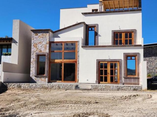 Casa con 277 m² de terreno con 3 recámaras en venta en Club de golf Desarrollo Las Ventanas