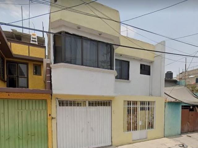 CASA EN VENTA EN SAN MIGUEL ZAPOTITLA TLAHUAC