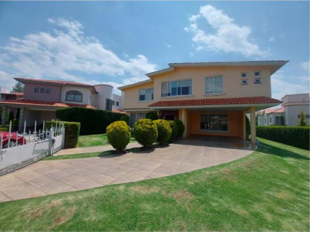 Casa en venta en San Miguel Zinacantepec Centro, Zinacantepec, México
