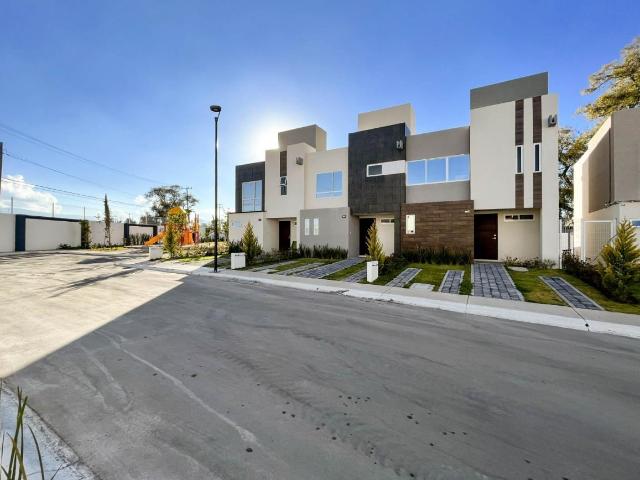 Casa en venta en San Miguel Zinacantepec Centro, Zinacantepec, México
