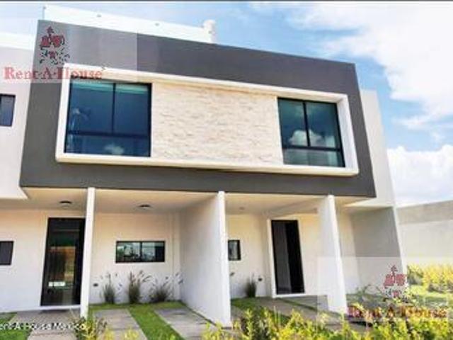 Casa en Venta en San Miguel Zinacantepec, Zinacantepec CR 26 2025