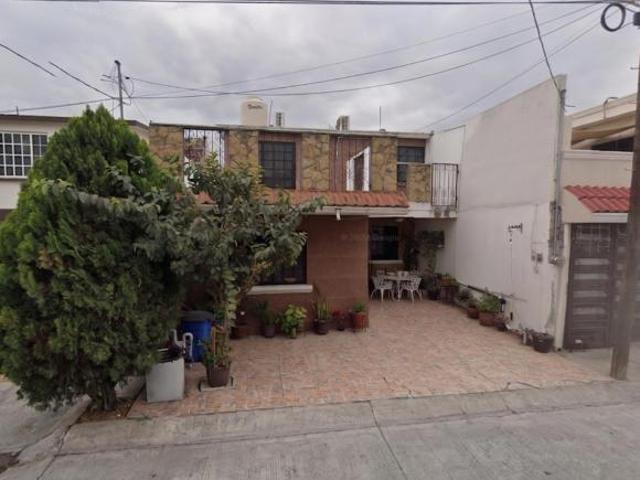 CASA EN VENTA EN SAN NICOLÁS DE LOS GARZA