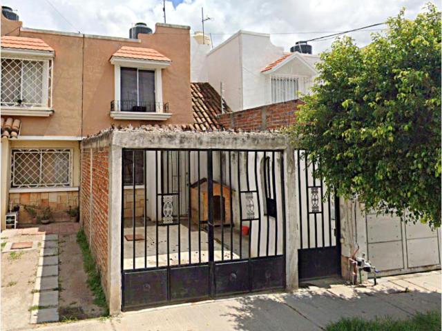 Casa en venta en San Nicolás de los González, León, Guanajuato