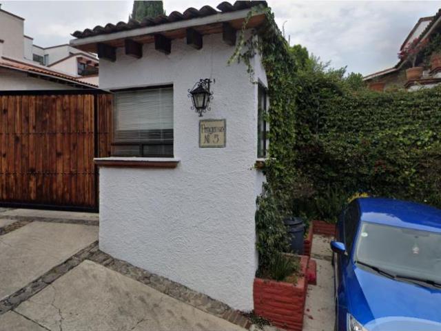 Casa en venta en San Nicolás Totolapan, La Magdalena Contreras, Ciudad de México