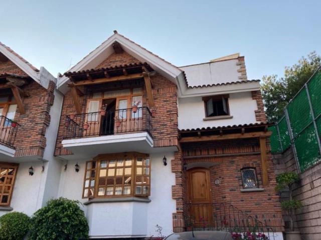 Casa en venta en San Pedro Martir, Tlalpan, Ciudad de México