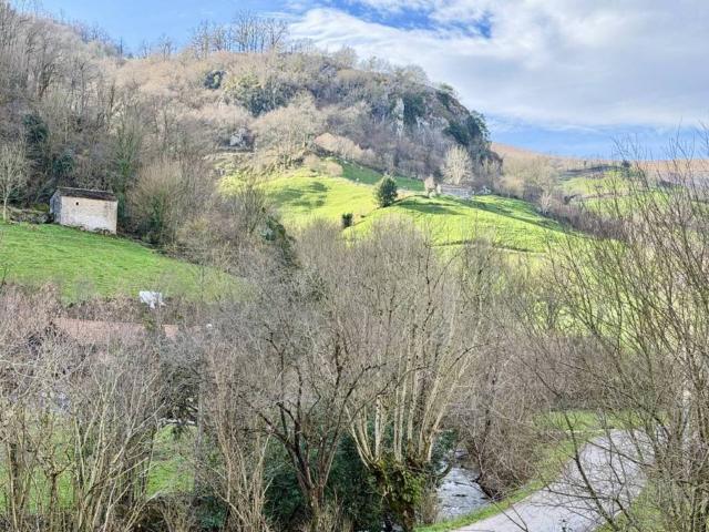 Casa en Venta en San Roque de Riomiera