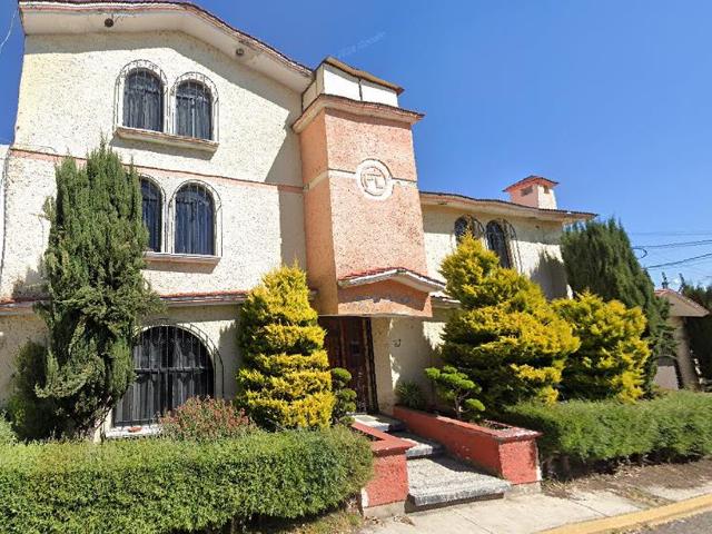 Casa en venta en San Salvador Tizatlalli, Metepec, México