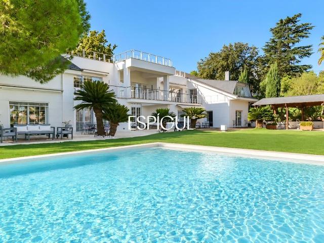 Casa en venta en Sant Cugat del Vallès, Valldoreix. Exclusiva casa en venta en Sant Cugat del Valles, Valldoreix. Casas Sant Cugat del.