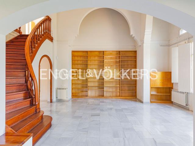 Casa en venta en Sant Cugat del Vallès, Valldoreix. Preciosa casa única en Valldoreix. Casas Sant Cugat del.