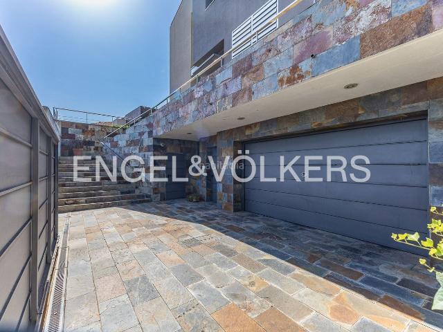 Casa en venta en Sant Cugat del Vallès, Arxiu. Excepcional casa en el Arxiu de Sant Cugat. Casas Sant Cugat del.