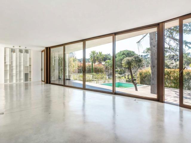 Casa en venta en Sant Cugat del Vallès, Golf Can Trabal. diseño con luz natural y vistas, en El Golf Sant Cugat. Casas Sant Cugat del.