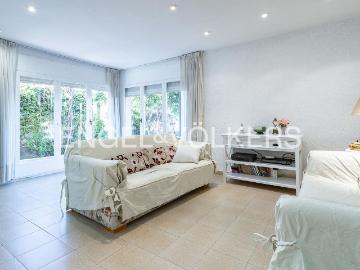 Casa en venta en Sant Cugat del Vallès, Mira sol. Luminosa y funcional casa unifamiliar en Mirasol. Casas Sant Cugat del.