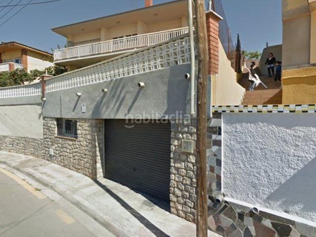 Casa en venta en Sant Andreu de la Barca. Casa en venta en calle De la Palmera. Casas Sant Andreu de la.
