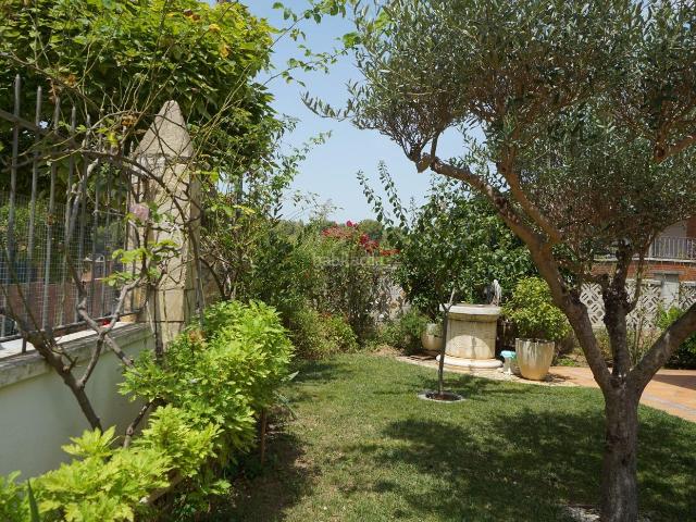 Casa en venta en Sant Boi de Llobregat, Els Canons Les Orioles Can Paulet. SI LA VES TE ENAMORARÁ. Casas Sant Boi de.