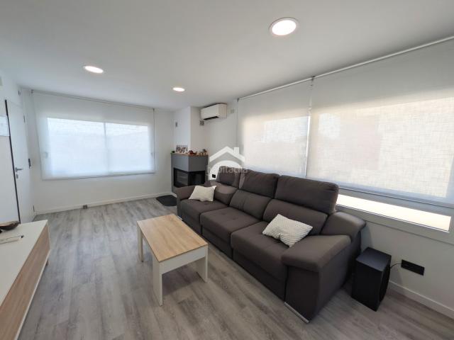 Casa en venta en Sant Esteve Sesrovires. Casa o chalet independiente en venta Vallserrat. Casas Sant Esteve.
