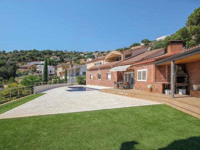 Casa en venta en Sant Fost de Campsentelles. MIRADOR EXCLUSIVO. Casas Sant Fost de.
