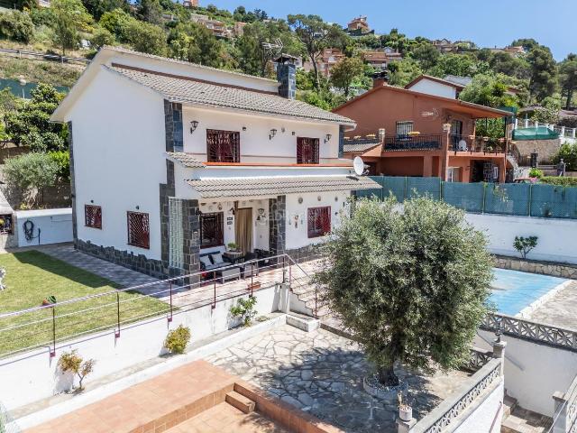 Casa en venta en Sant Fost de Campsentelles. Casa a 4 vientos en Sant Fost de Campsentelles. Casas Sant Fost de.