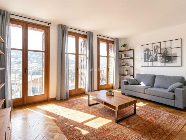 Casa en venta en Sant Fost de Campsentelles. Chalet con jardín y vistas a 30 mins de Barcelona. Casas Sant Fost de.