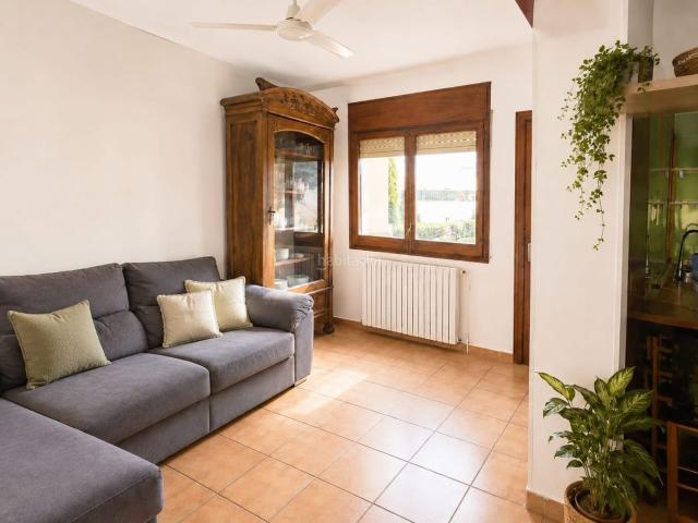Casa en venta en Sant Feliu de Guíxols, Tueda Costa Brava. Casa con Gran Sala Polivalente, Garaje y Buhardilla en Sant Feliu de Guíxols. Casas Sant Feliu de.