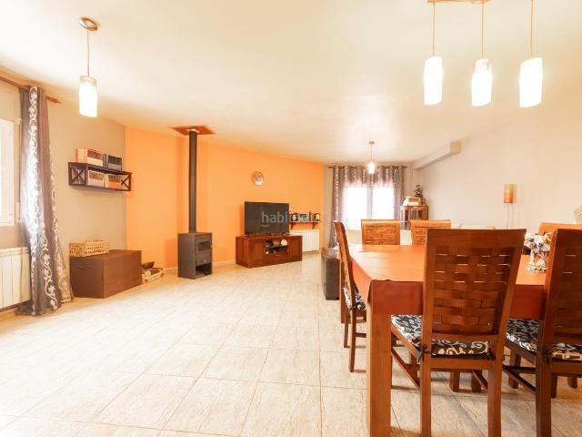 Casa en venta en Sant Hipòlit de Voltregà. Casa en venda. Casas Sant Hipòlit de.