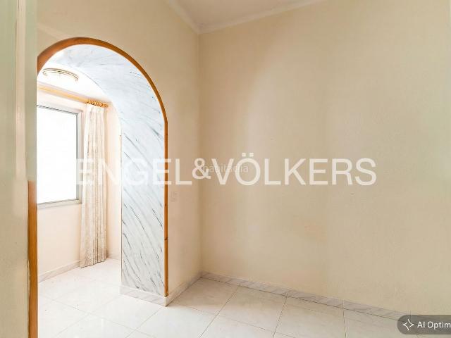 Casa en venta en Sant Jaume dels Domenys. Casa de pueblo con historia y enormes posibilidades. Casas Sant Jaume dels.