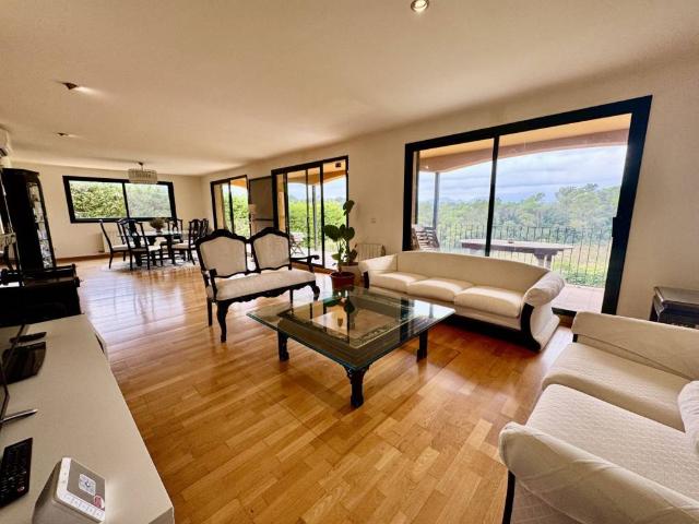 Casa en Venta en Sant Julià de Ramis