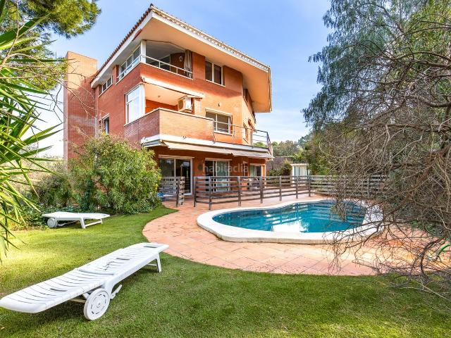Casa en venta en Sant Just Desvern, La Miranda Can Candeler. Casas Sant Just.