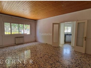 Casa en venta en Sant Llorenç d´Hortons. Casa en una sola planta, en el centro de Sant Llorenç dHortons. Casas Sant Llorenç.