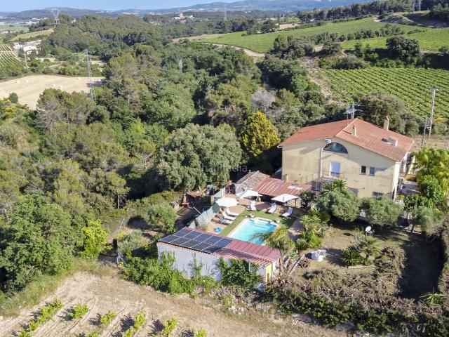 Casa en venta en Sant Martí Sarroca. Casa en venta en cerca de Vilafranca, 7 dormitorios. Casas Sant Martí.