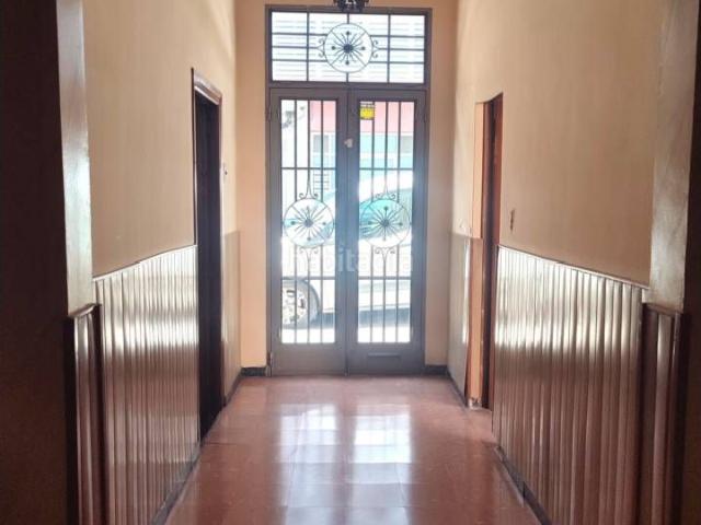 Casa en venta en Sant Sadurní d´Anoia. Casa esquinera con gran potencial en el centro de Sant Sadurní dAnoia. Casas Sant Sadurní.