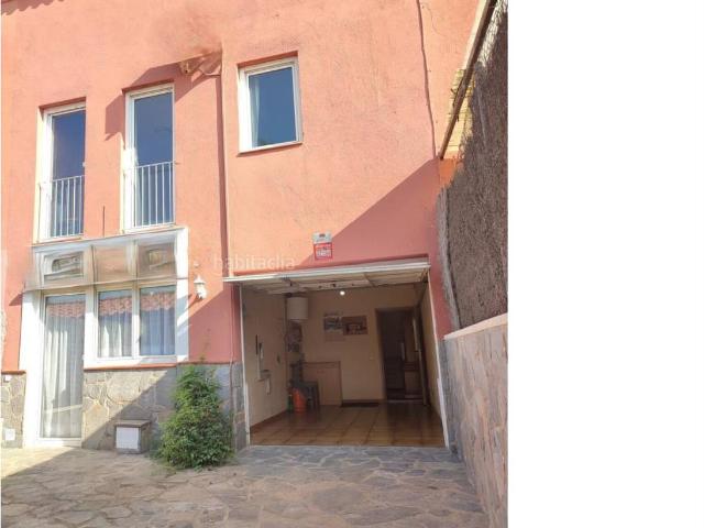 Casa en venta en Sant Sadurní d´Anoia. Casa luminosa y funcional en zona tranquila de Sant Sadurní dAnoia. Casas Sant Sadurní.