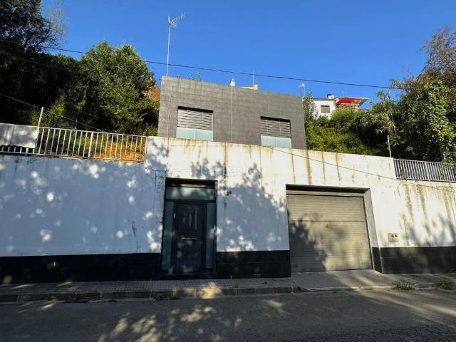 Casa en venta en Sant Pere de Vilamajor. ATENCIÓ CASA OCUPADA A SANT PERE DE VALLSERENA. Casas Sant Pere de.