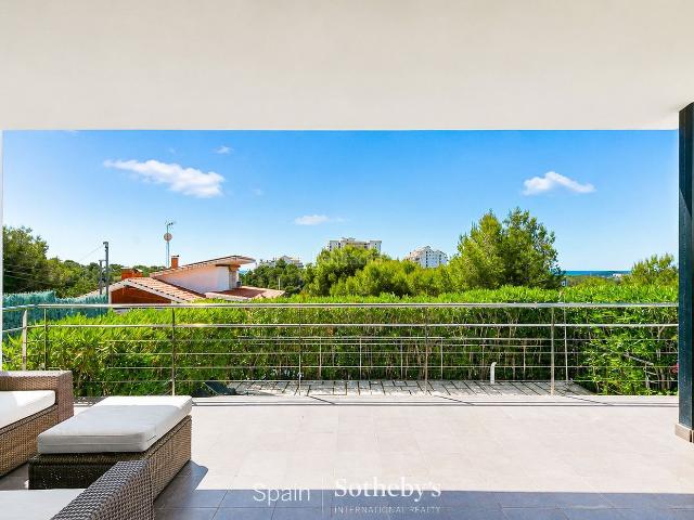 Casa en venta en Sant Pere de Ribes, Vallpineda Rocamar. Oasis de tranquilidad y privacidad en Vallpineda. Casas Sant Pere de.