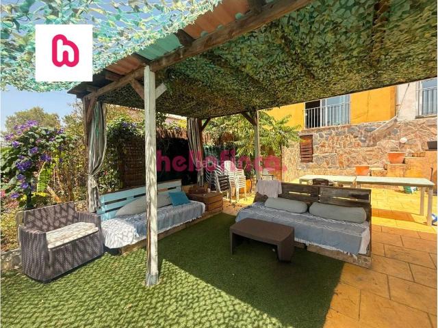 Casa en venta en Sant Pere de Ribes, Can Lloses Can Marcer. Casa pareada con piscina en Mas Alba Sant Pere de Ribes. Casas Sant Pere de.