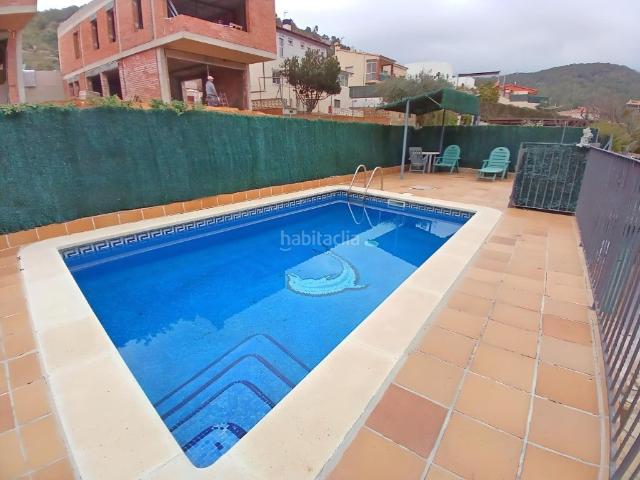 Casa en venta en Sant Pere de Ribes, Mas Alba. Tu oasis privado a 5 minutos de Sitges Casa con jardín en Mas Alba. Casas Sant Pere de.