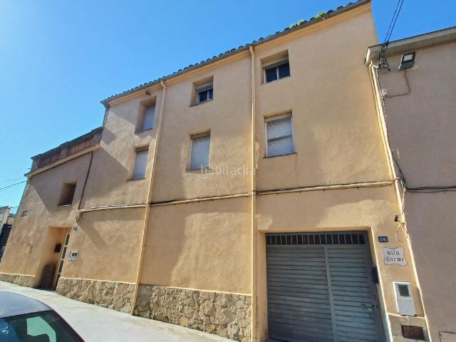 Casa en venta en Sant Pere de Riudebitlles. Gran casa de pueblo con terreno. Casas Sant Pere de.